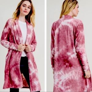PINK KNIT CARDIGAN FEATURING DRAPED OPEN FRONT, TIE-DYE.